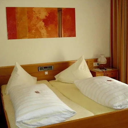 Schaber Guest house Pettnau